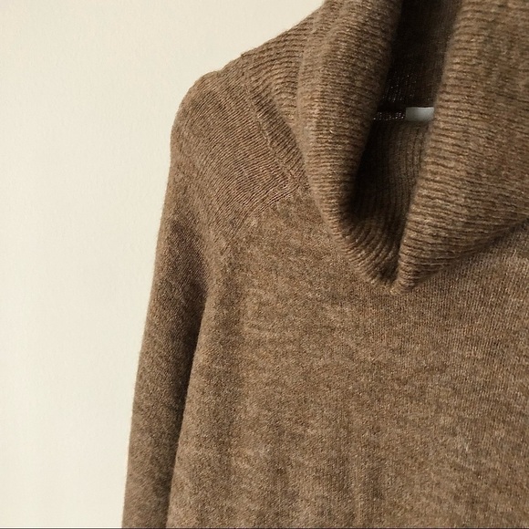 H&M Wool Blend Turtleneck Tunic in Brown Size XS - Picture 5 of 7